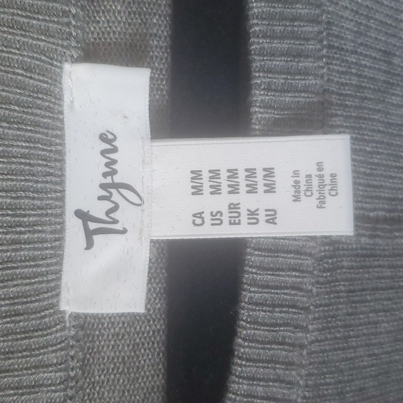 Maternity Top - Picture 3 of 4